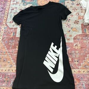 Nike girls dress size L.